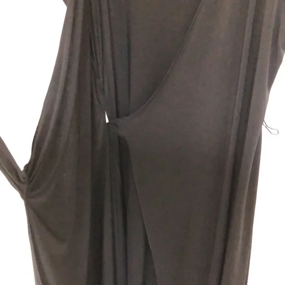 MAX STUDIO•Slinky Wrap Dress - Picture 6 of 8
